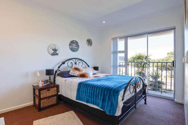 To Let 3 Bedroom Property for Rent in Parklands Western Cape